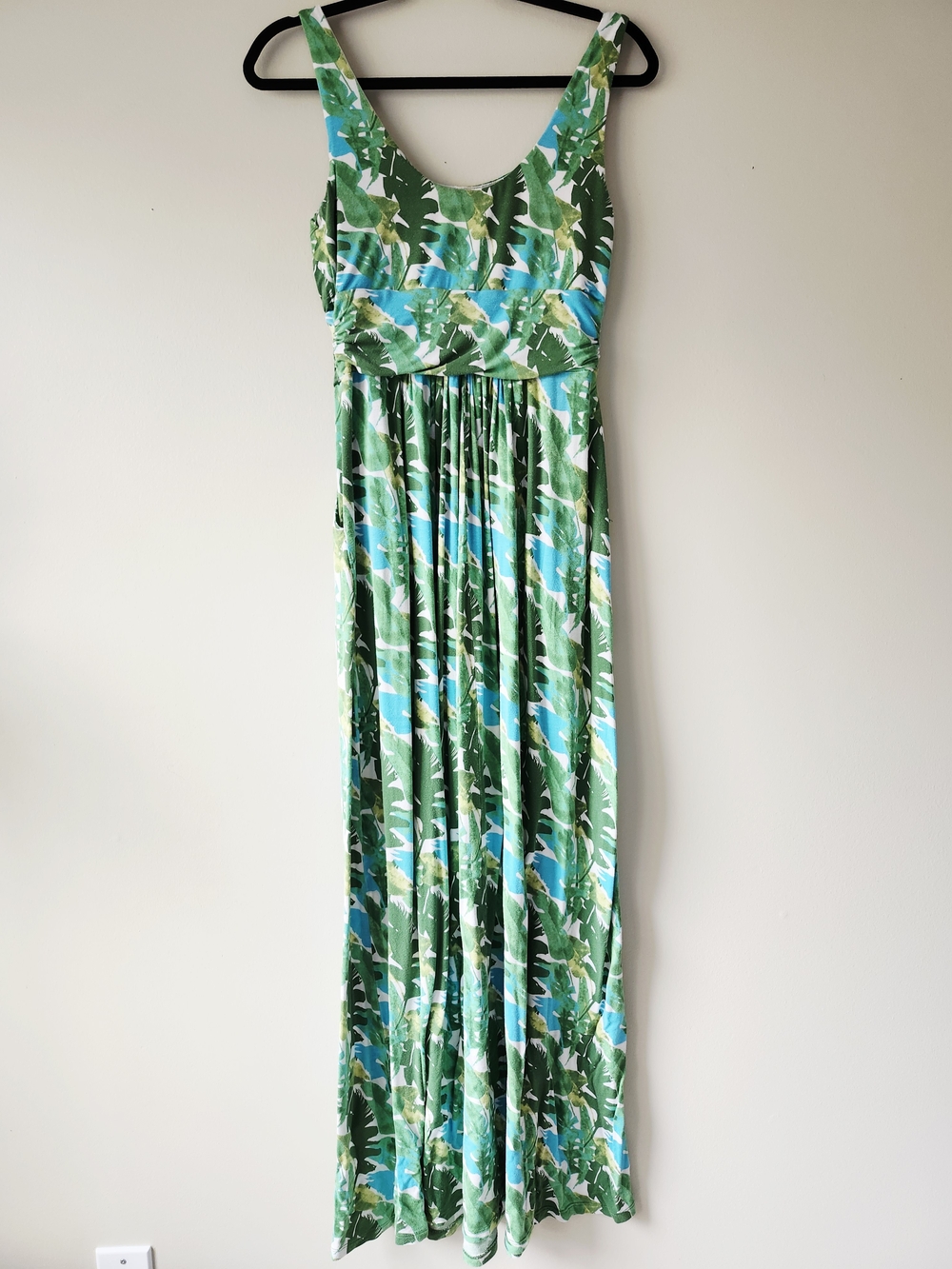 Tropical Palm Maxi Dress with Pockets - Picture 3 of 10